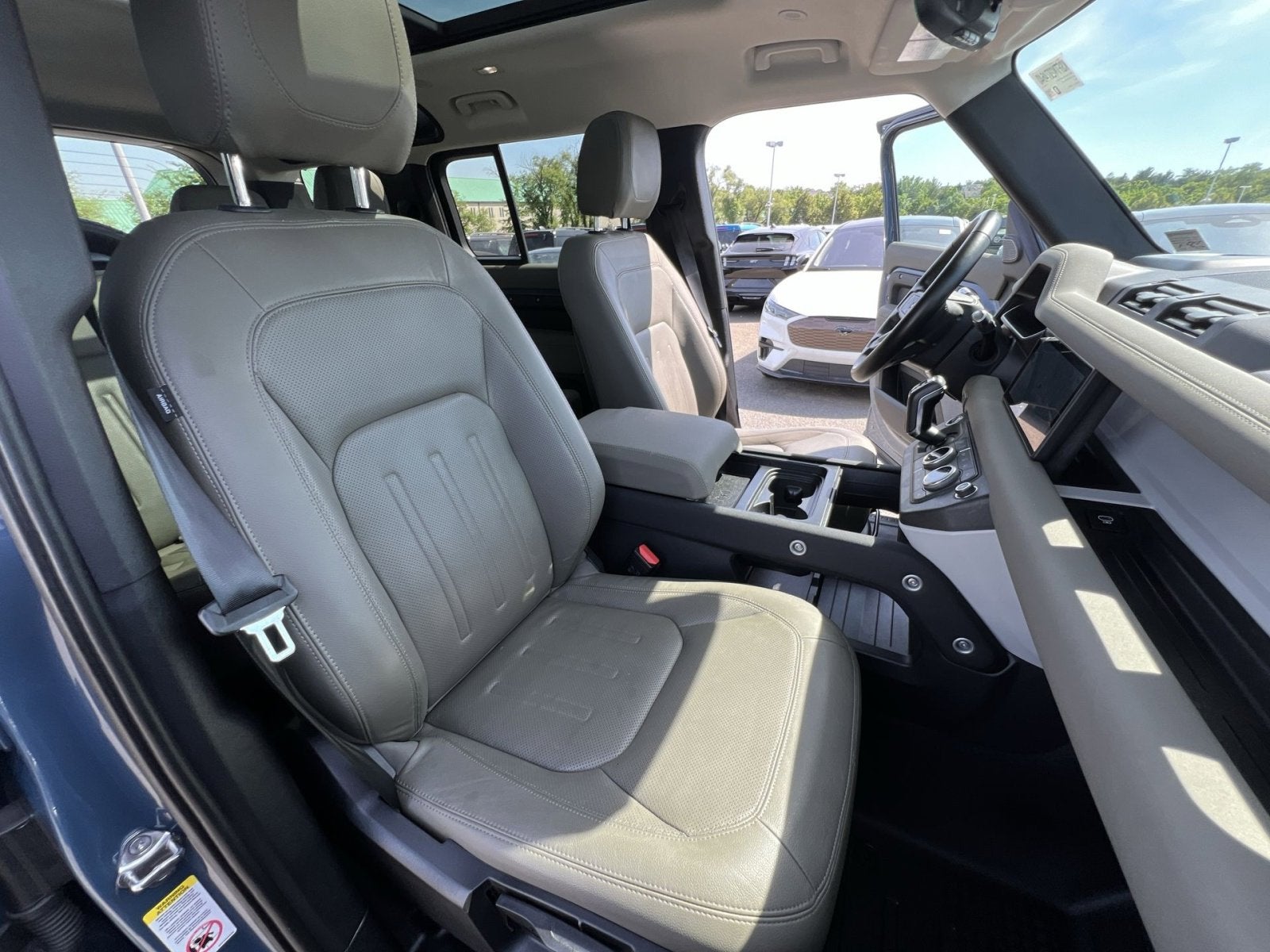 2022 Land Rover Defender 110 S