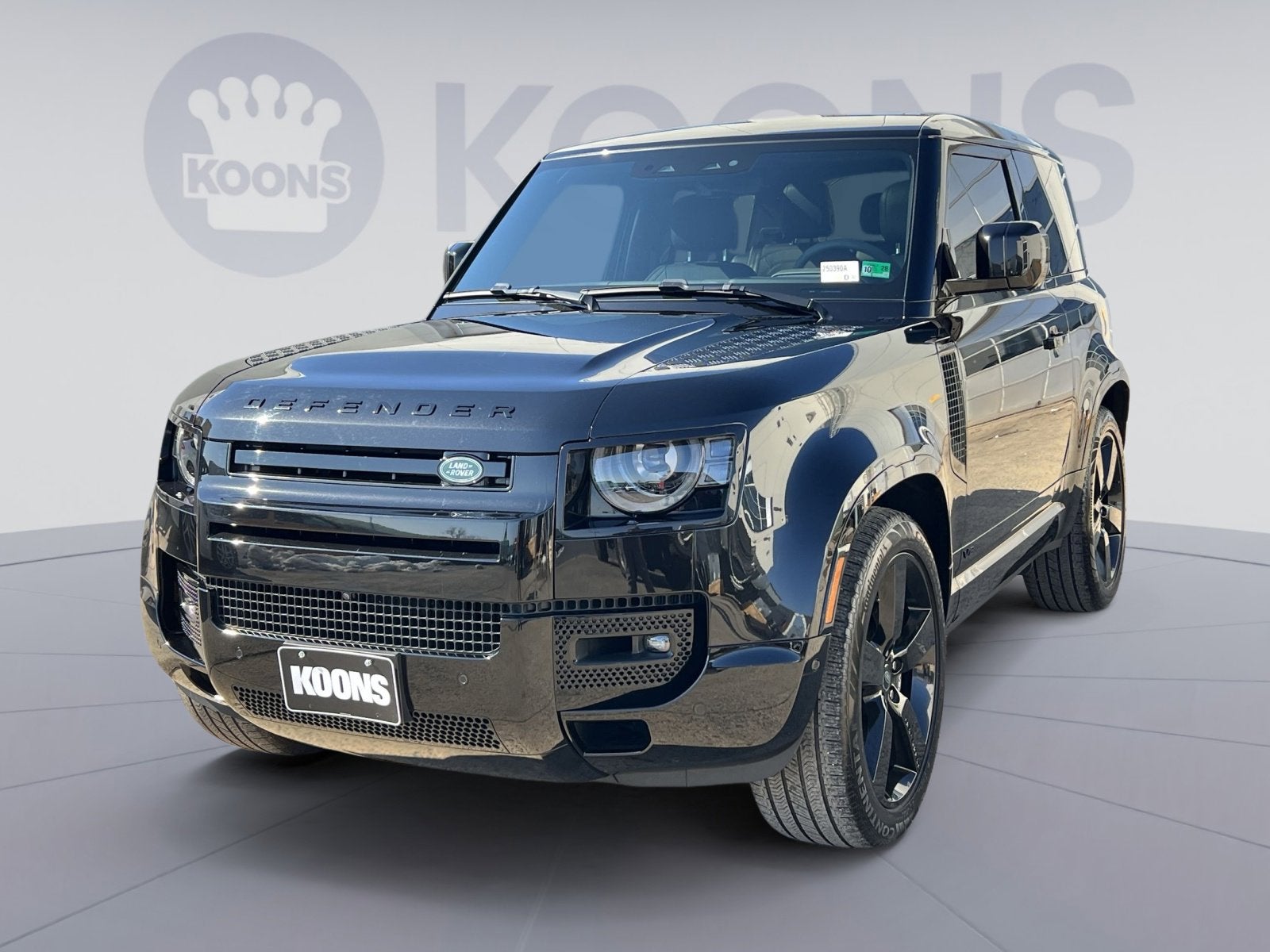 2023 Land Rover Defender 90 V8