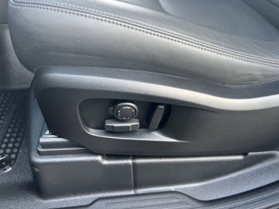 2023 Land Rover Defender 90 V8