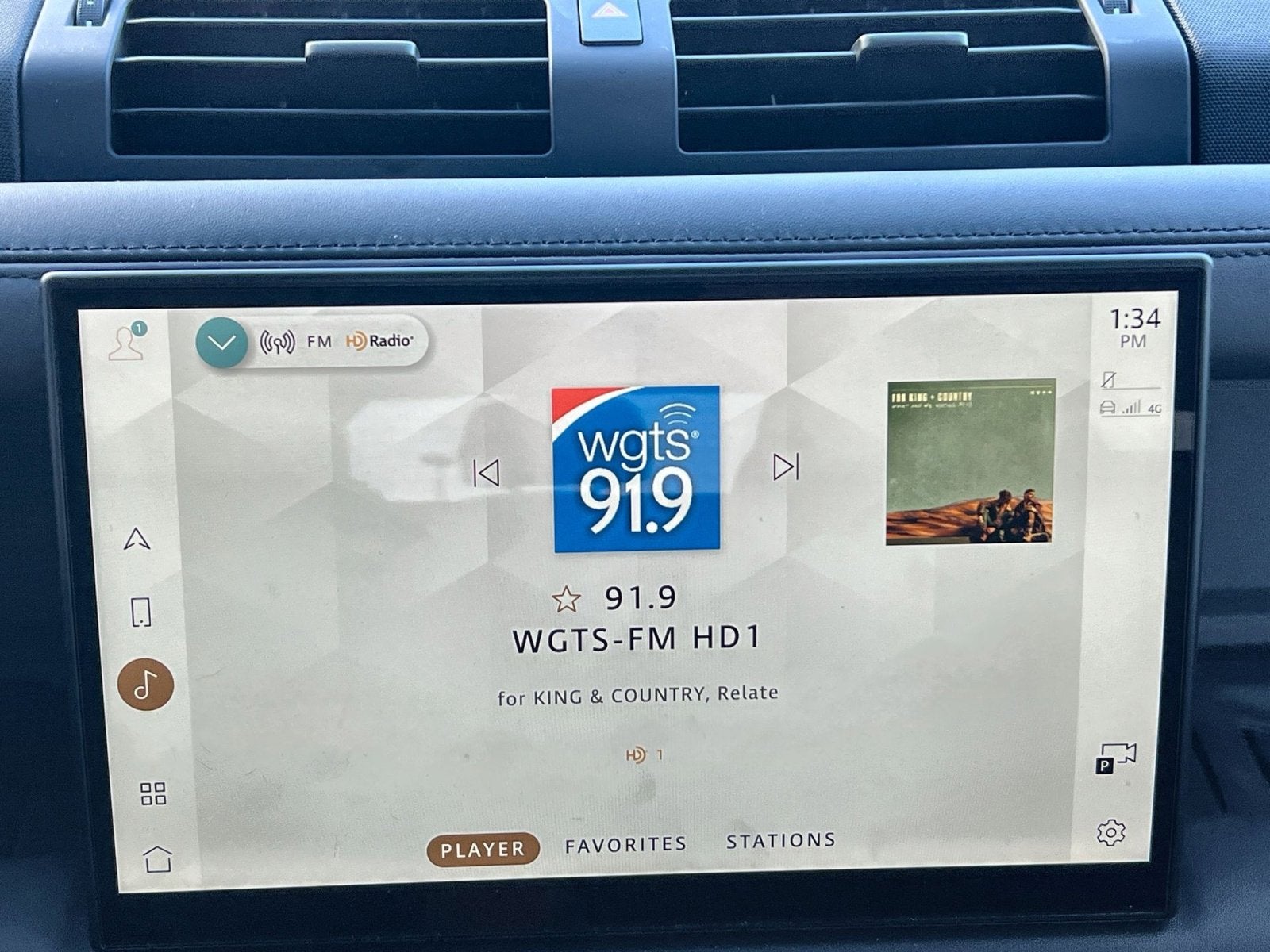 2023 Land Rover Defender 90 V8