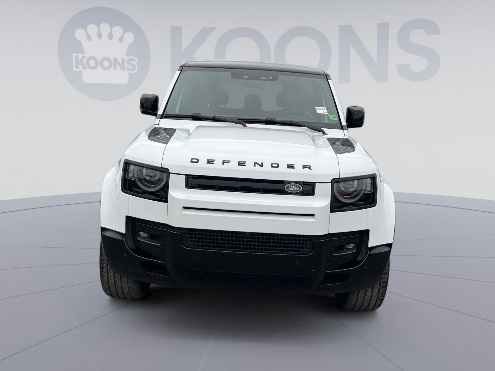 2025 Land Rover Defender 110 V8