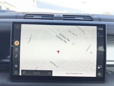 2025 Land Rover Defender 110 V8