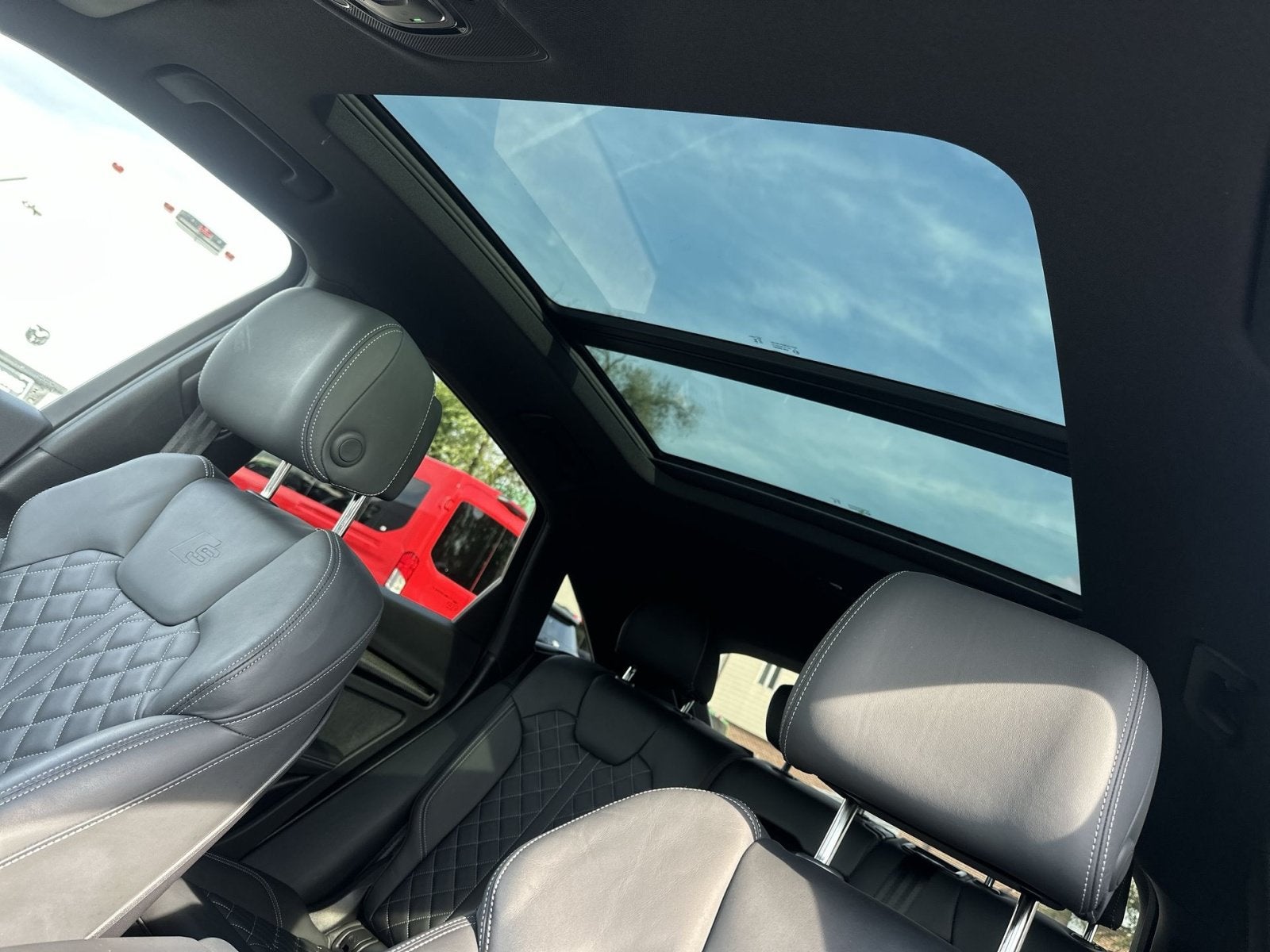 2024 Audi SQ5 Sportback Premium Plus