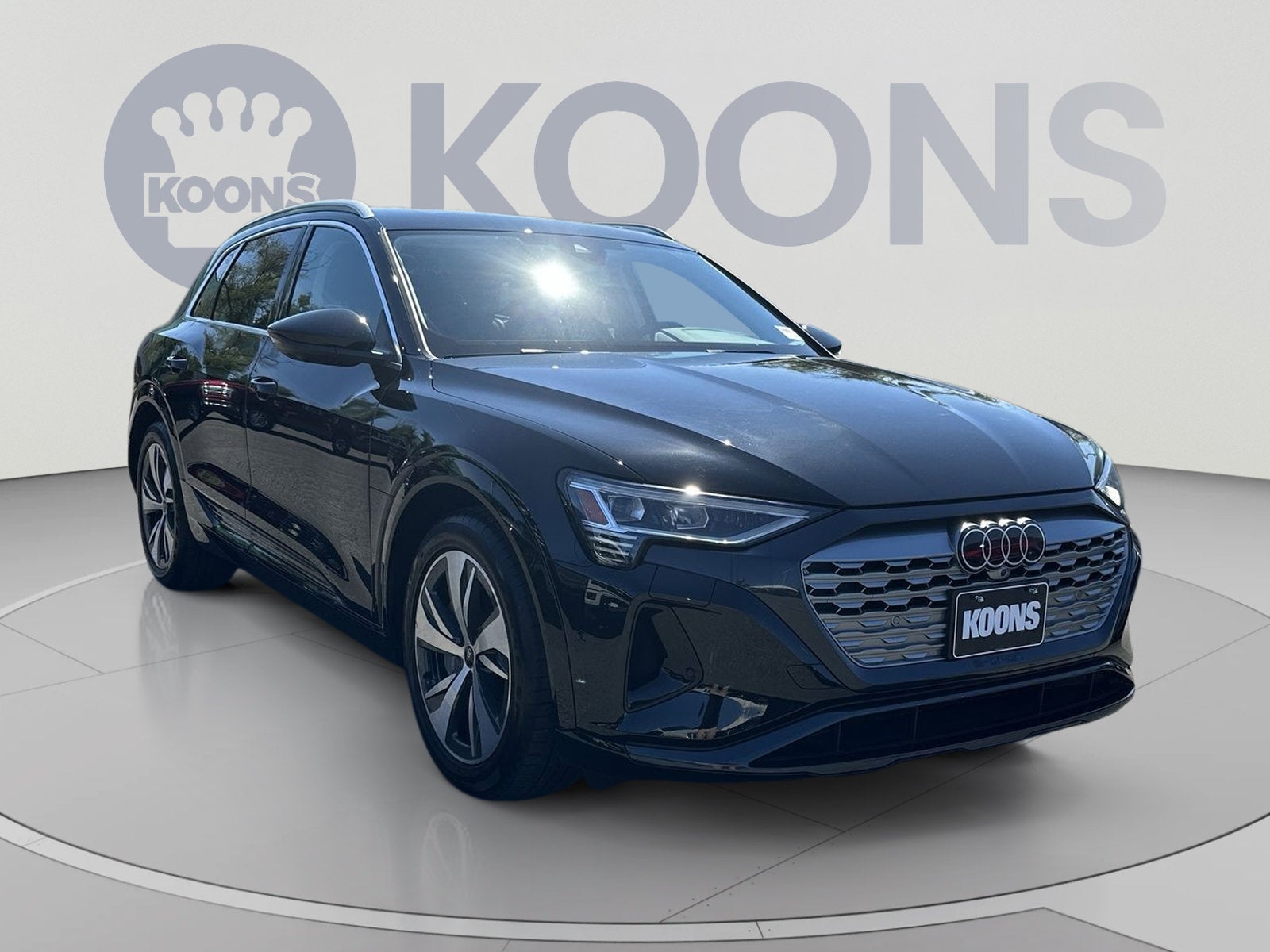 2024 Audi Q8 e-tron Premium Plus