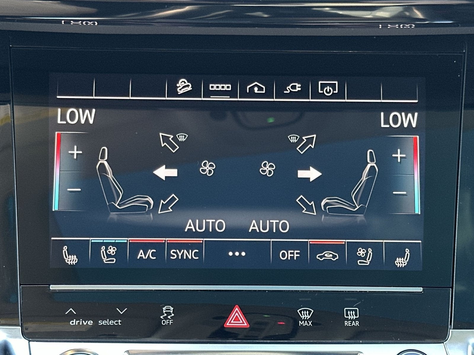 2024 Audi Q8 e-tron Premium Plus