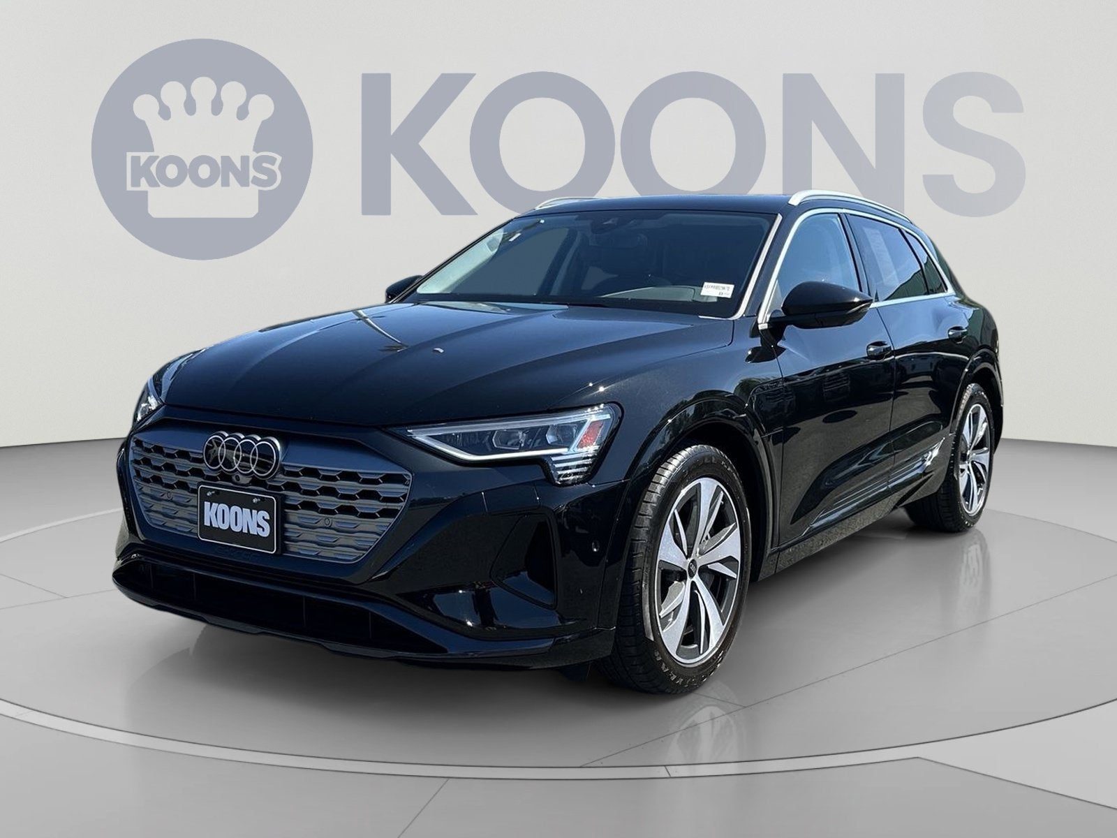 2024 Audi Q8 e-tron Premium Plus