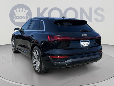 2024 Audi Q8 e-tron Premium Plus