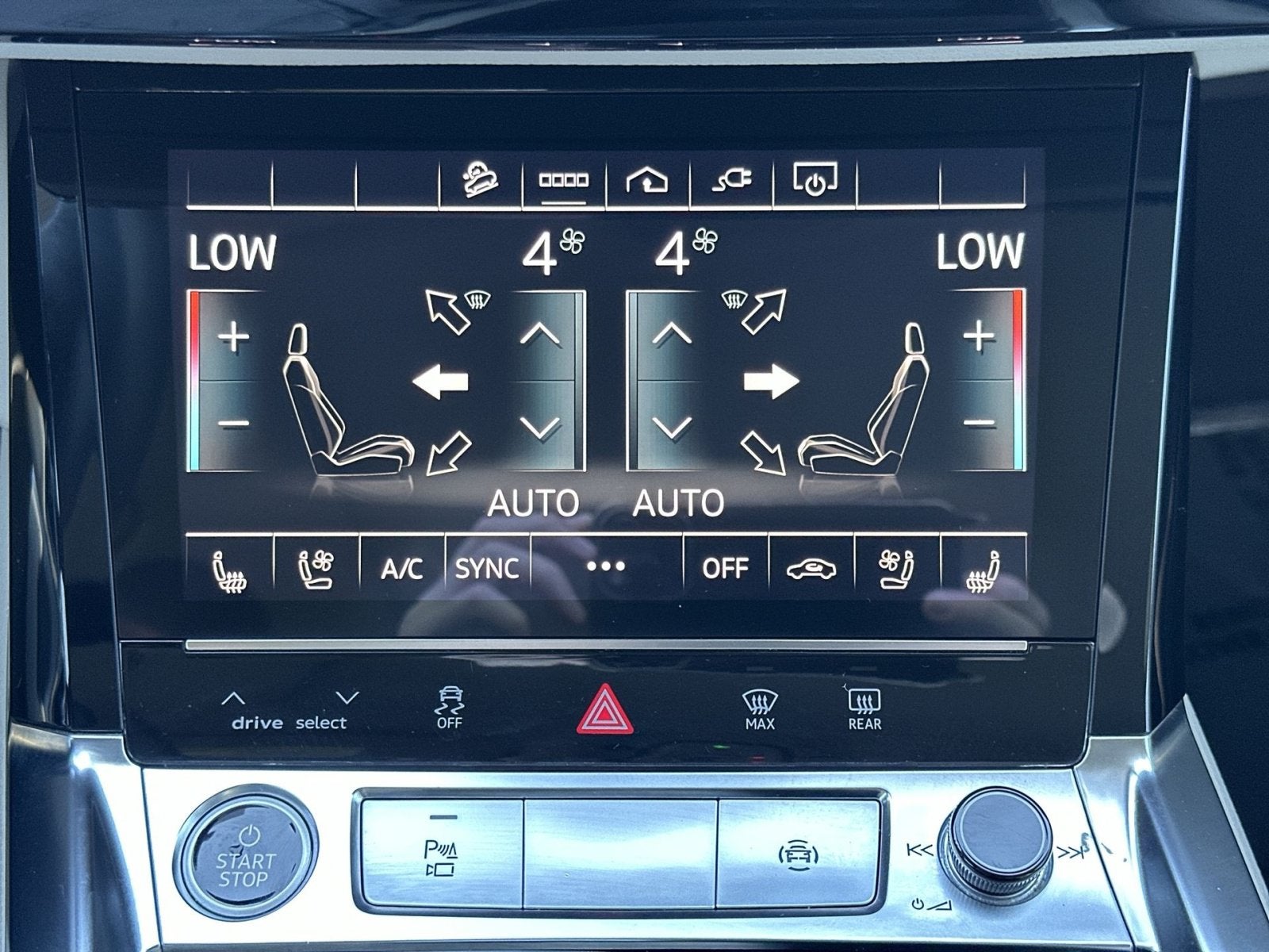 2024 Audi Q8 e-tron Premium Plus