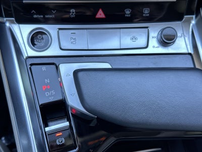 2024 Audi Q8 e-tron Premium Plus