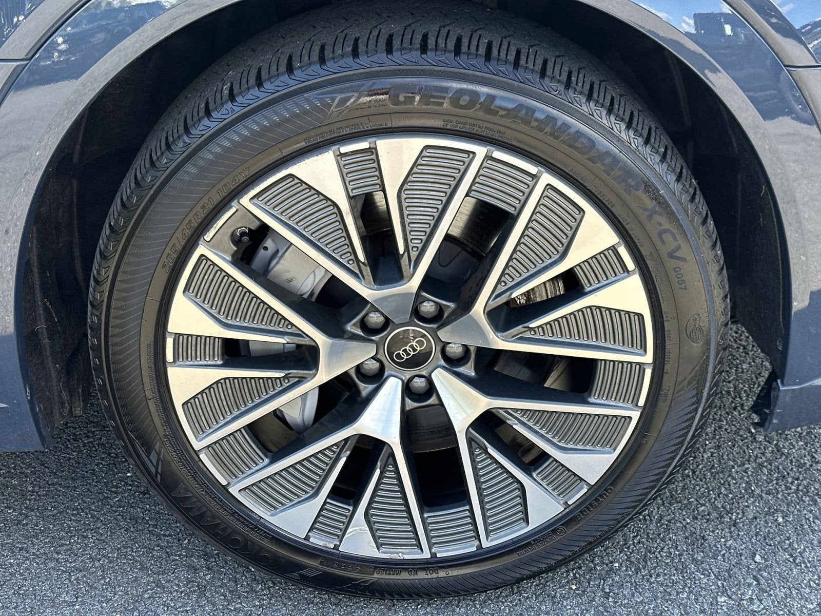 2024 Audi Q8 e-tron Prestige