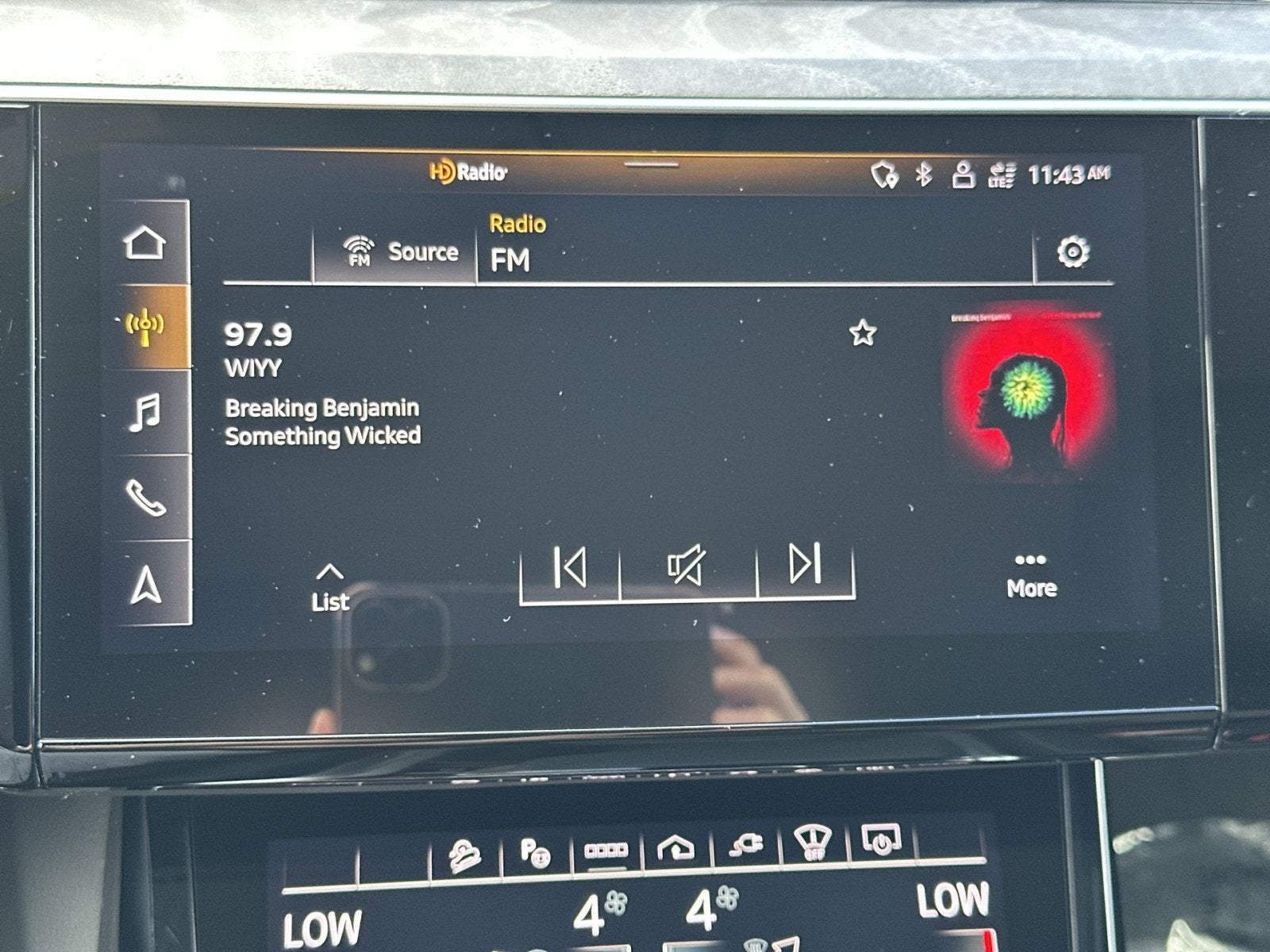 2024 Audi Q8 e-tron Prestige