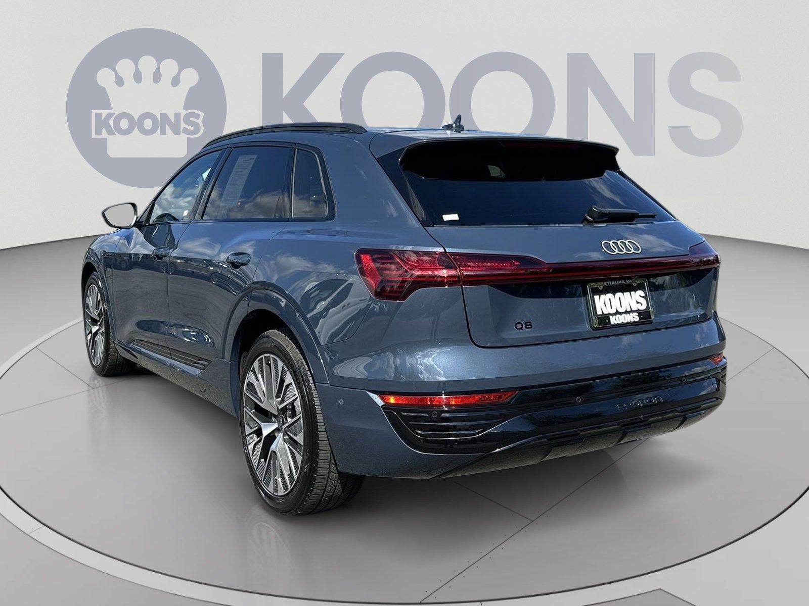 2024 Audi Q8 e-tron Prestige