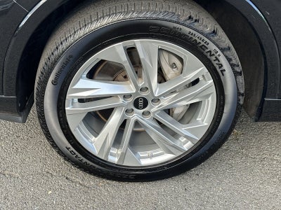 2022 Audi Q7 55 Premium