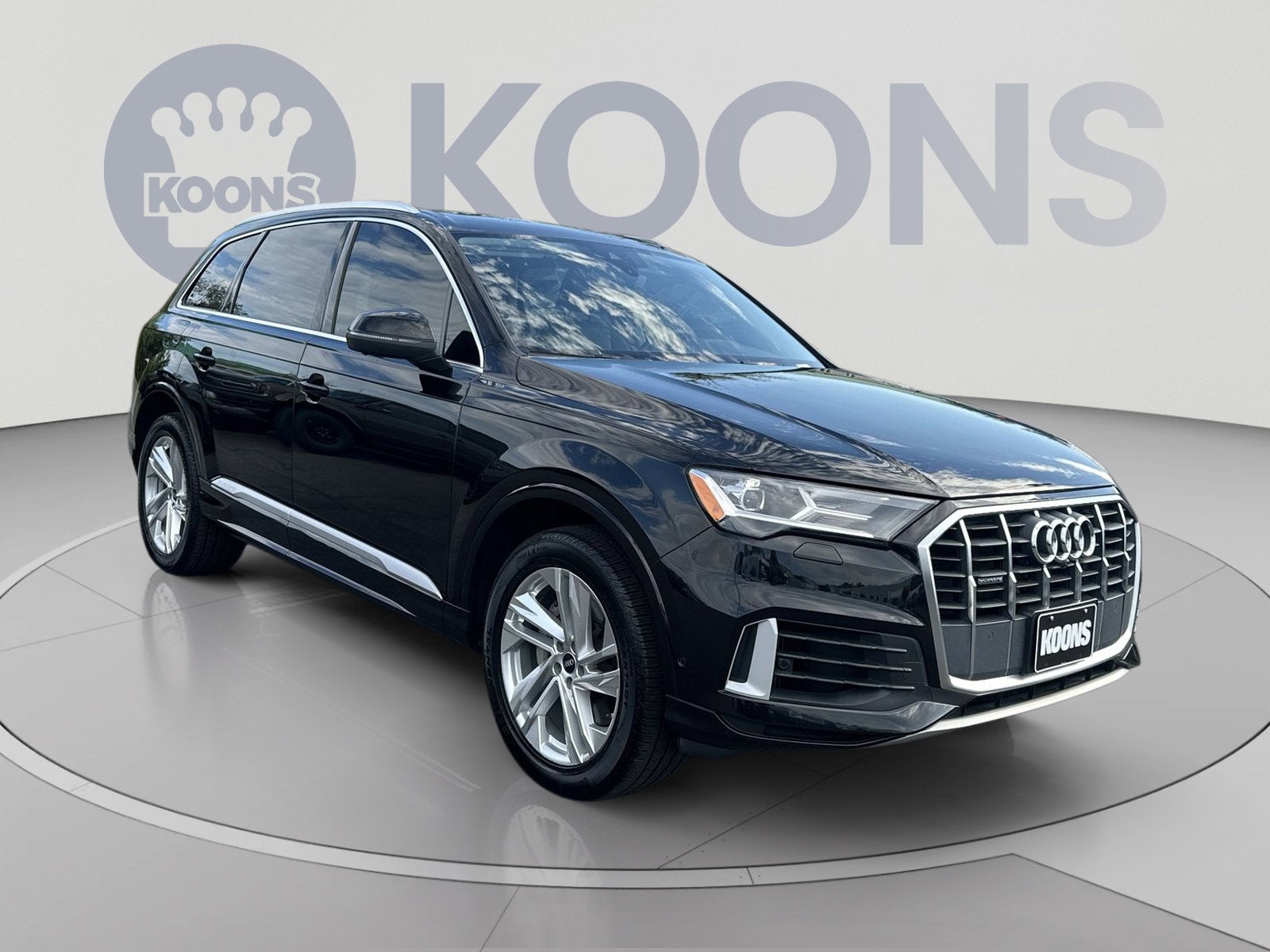 2022 Audi Q7 55 Premium