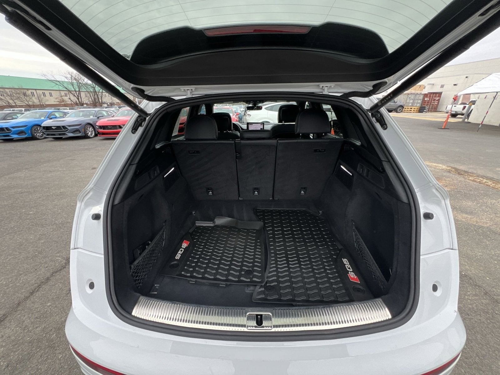 2023 Audi SQ5 Premium Plus