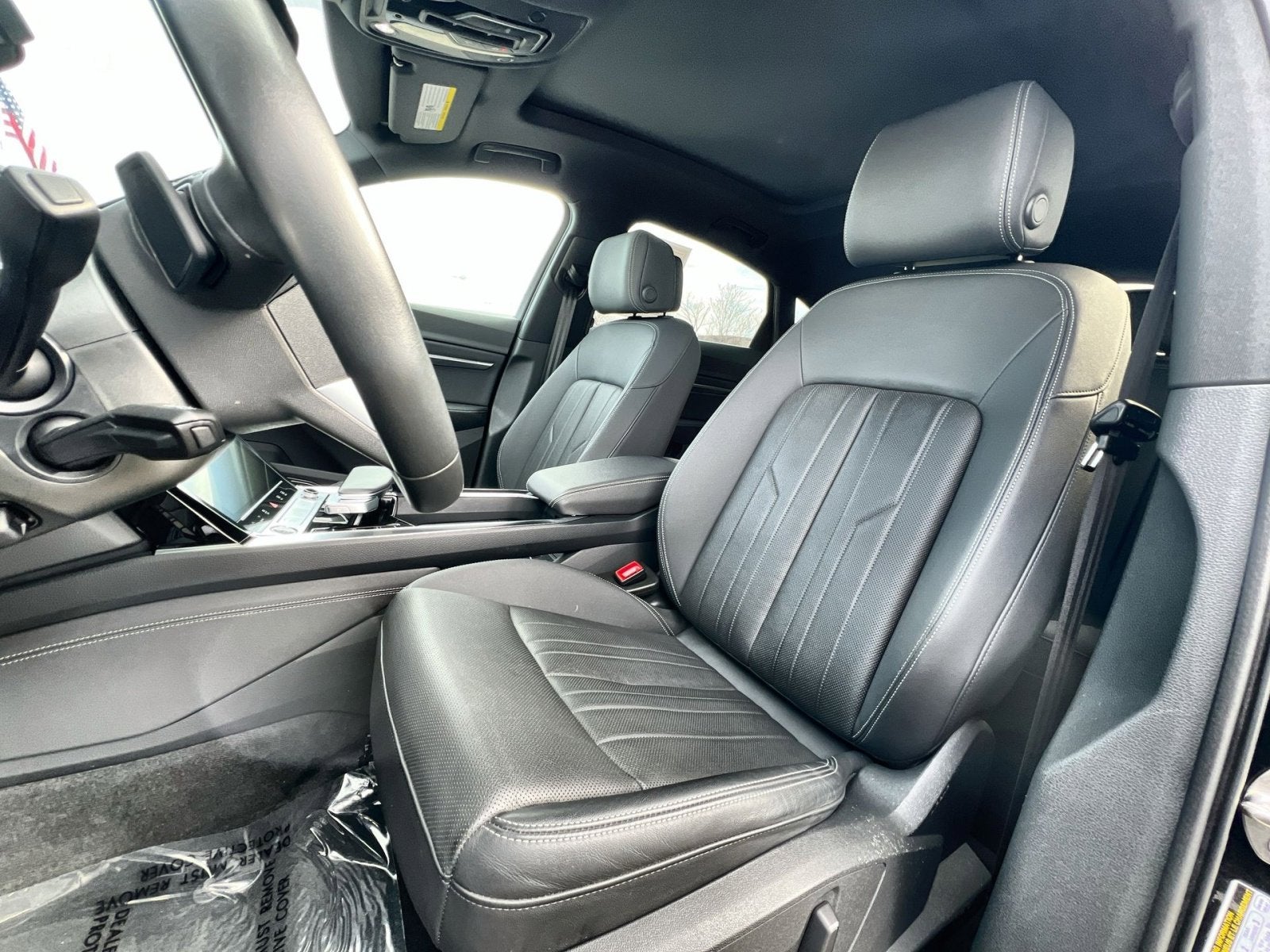 2024 Audi Q8 Sportback e-tron Premium Plus