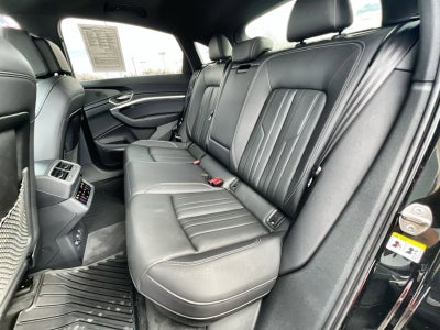 2024 Audi Q8 Sportback e-tron Premium Plus