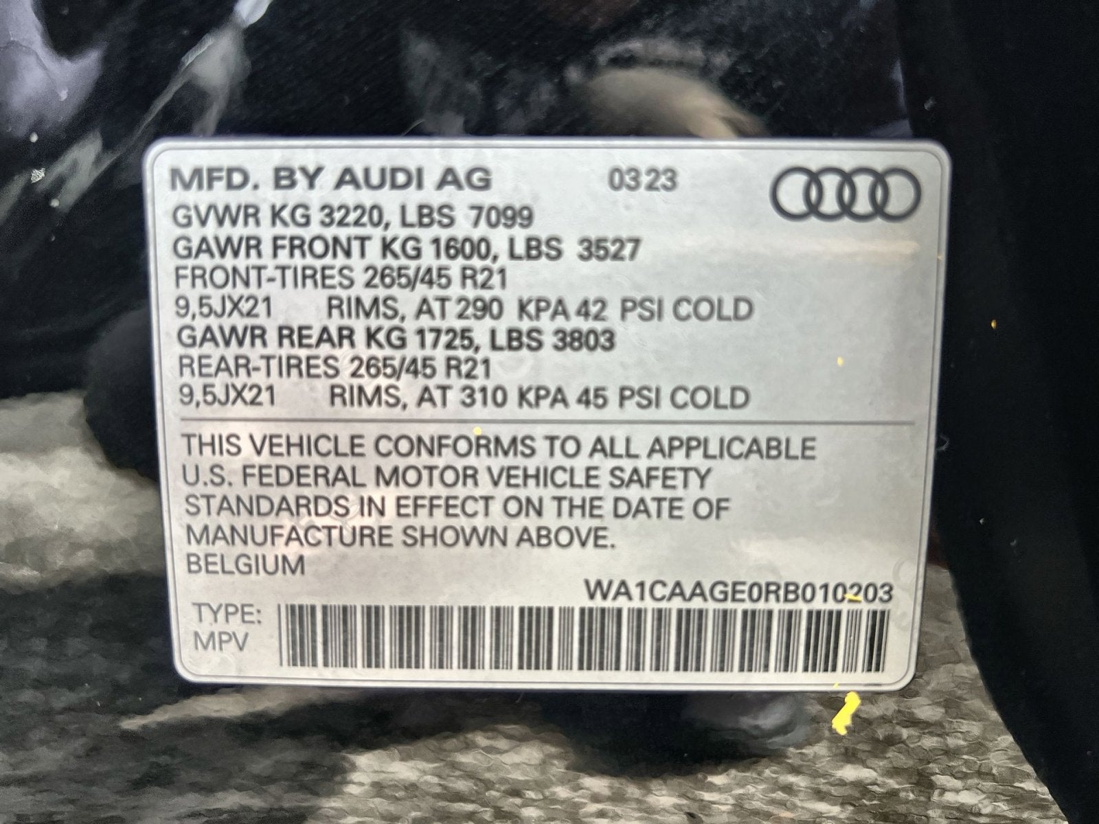 2024 Audi Q8 Sportback e-tron Premium Plus