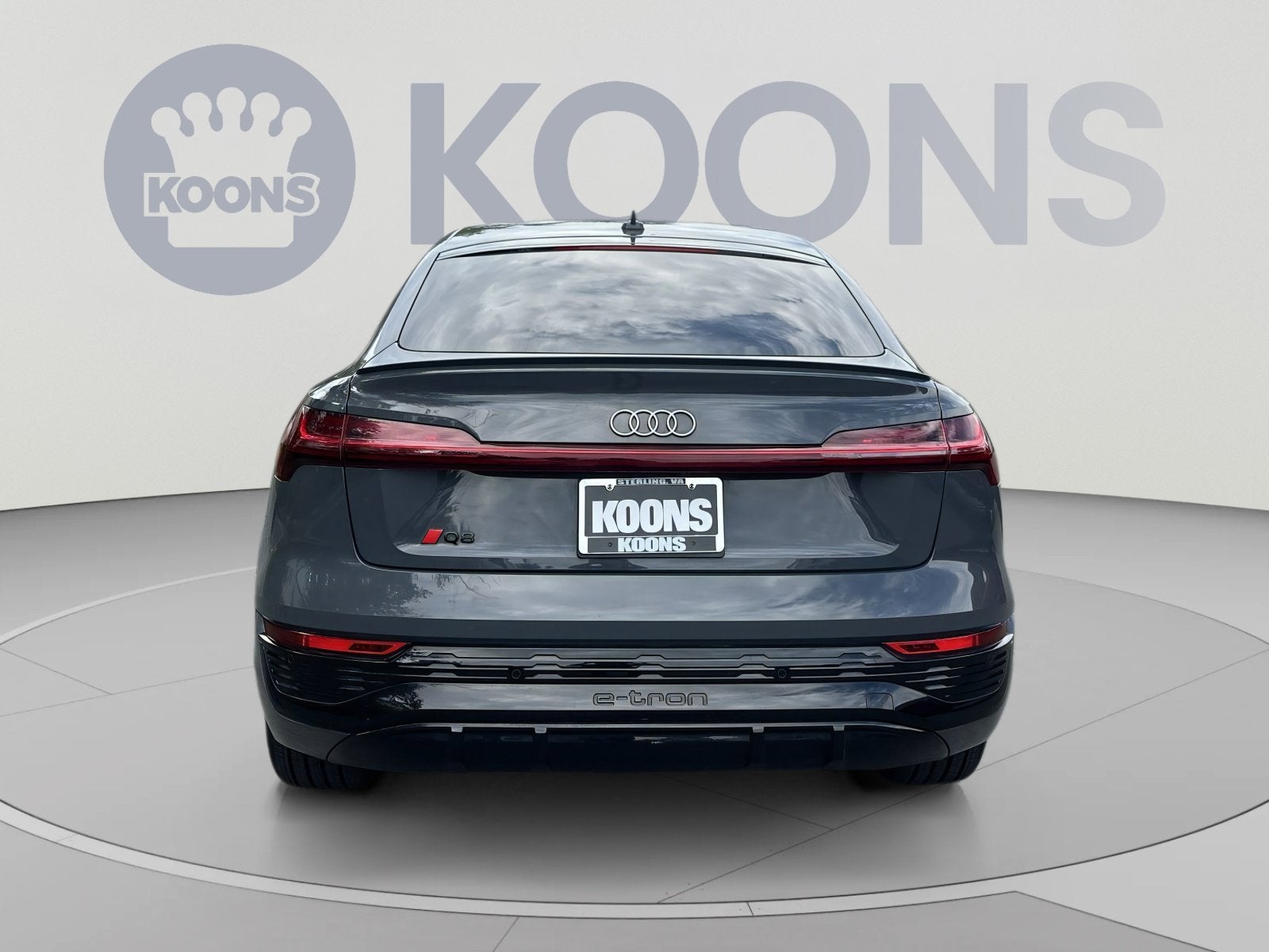 2024 Audi Q8 Sportback e-tron Prestige