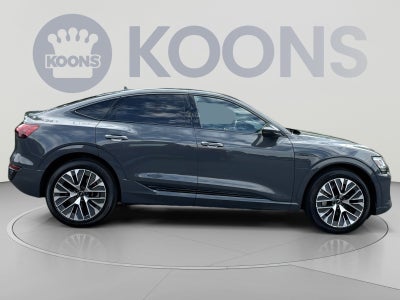 2024 Audi Q8 Sportback e-tron Prestige