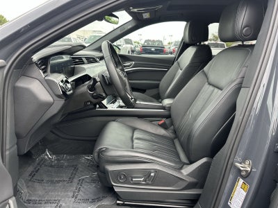 2024 Audi Q8 Sportback e-tron Prestige