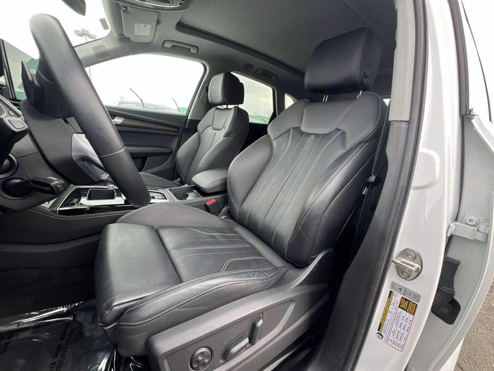 2024 Audi Q5 45 S line Premium