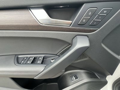 2024 Audi Q5 45 S line Premium
