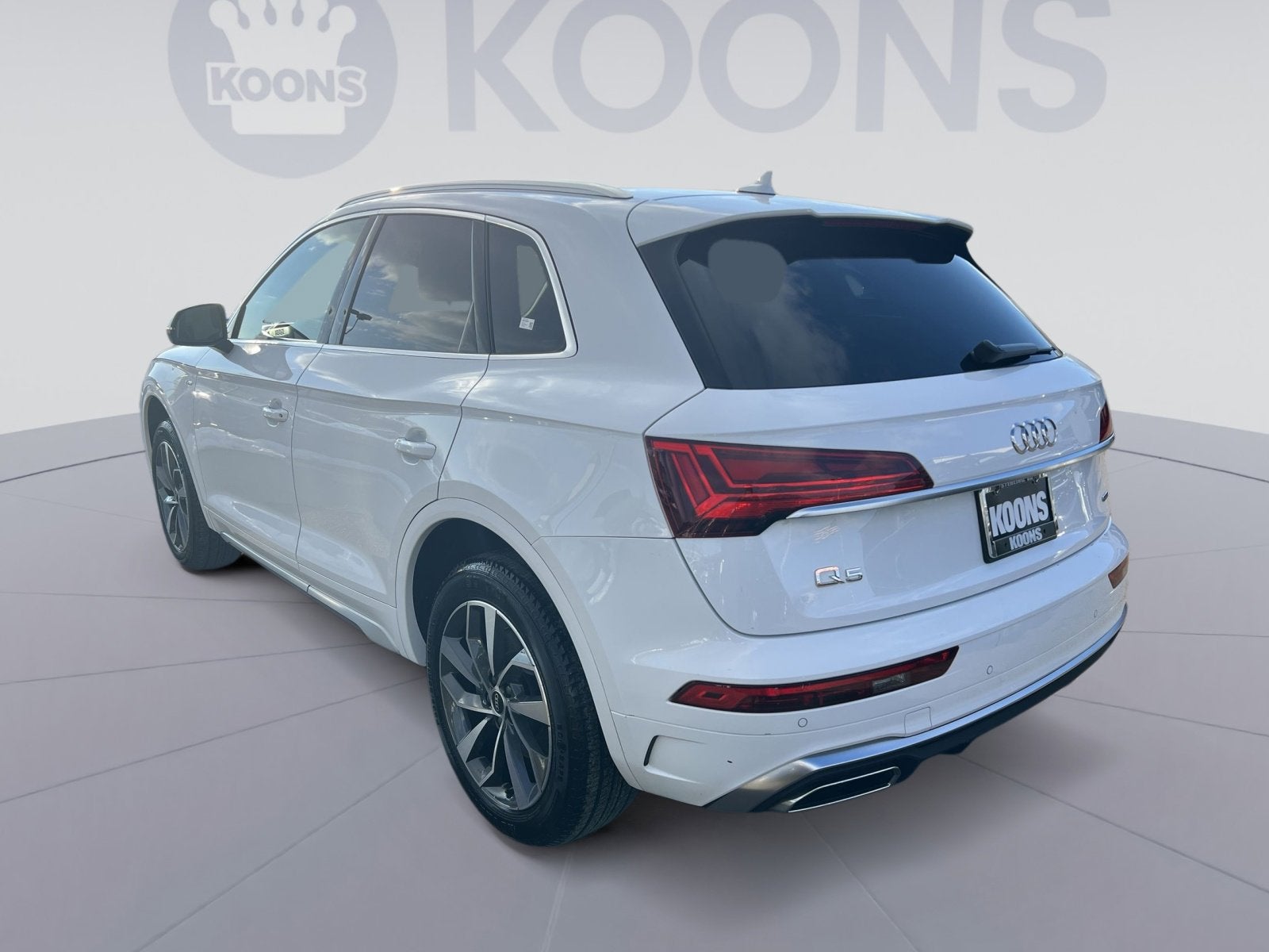 2024 Audi Q5 45 S line Premium