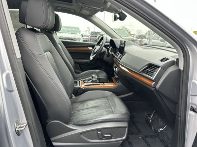 2022 Audi Q5 45 S line Premium Plus