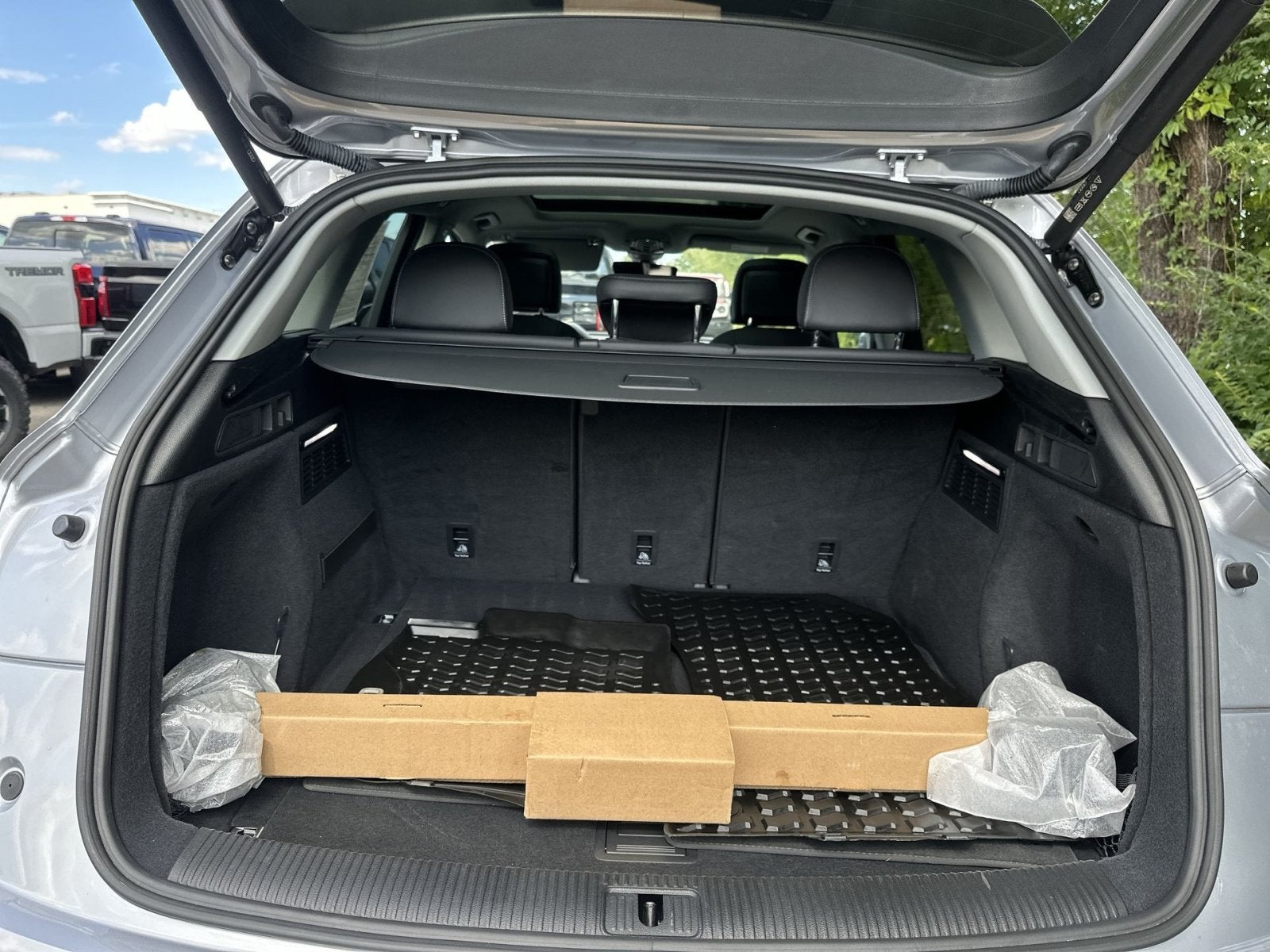 2023 Audi Q5 45 S line Premium
