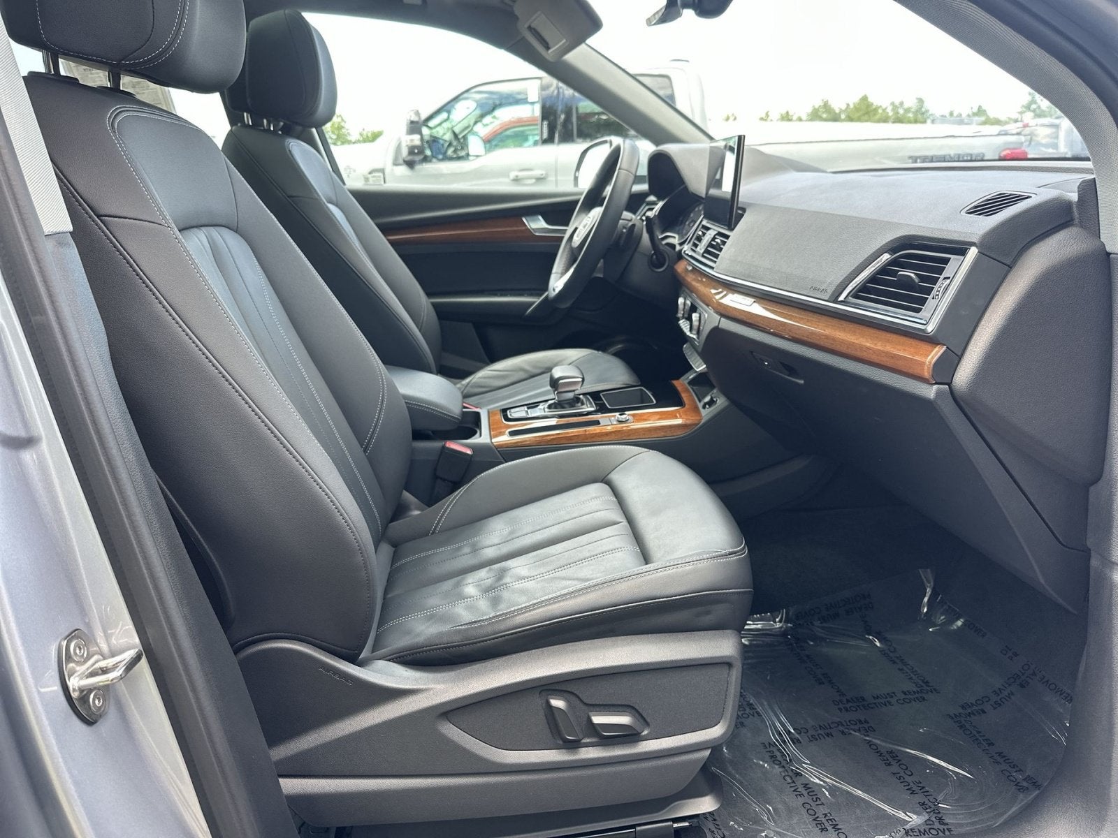 2023 Audi Q5 45 S line Premium