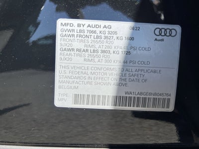 2022 Audi e-tron Premium Plus