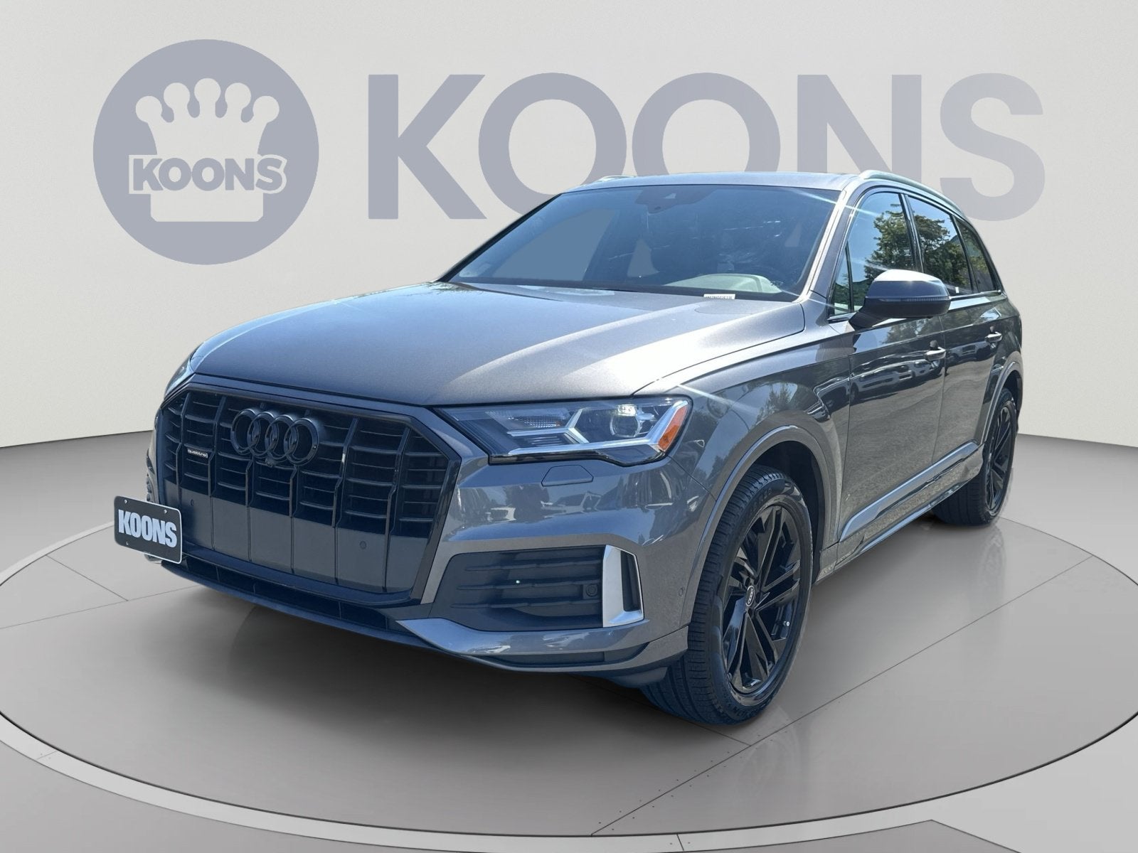 2021 Audi Q7 45 Premium Plus