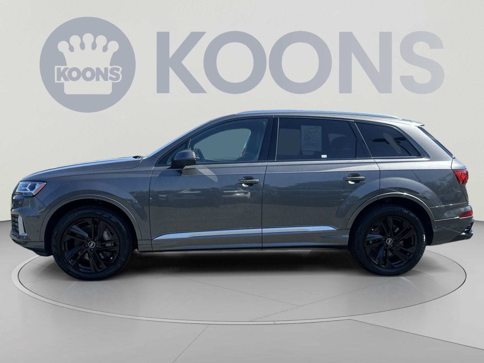 2021 Audi Q7 45 Premium Plus