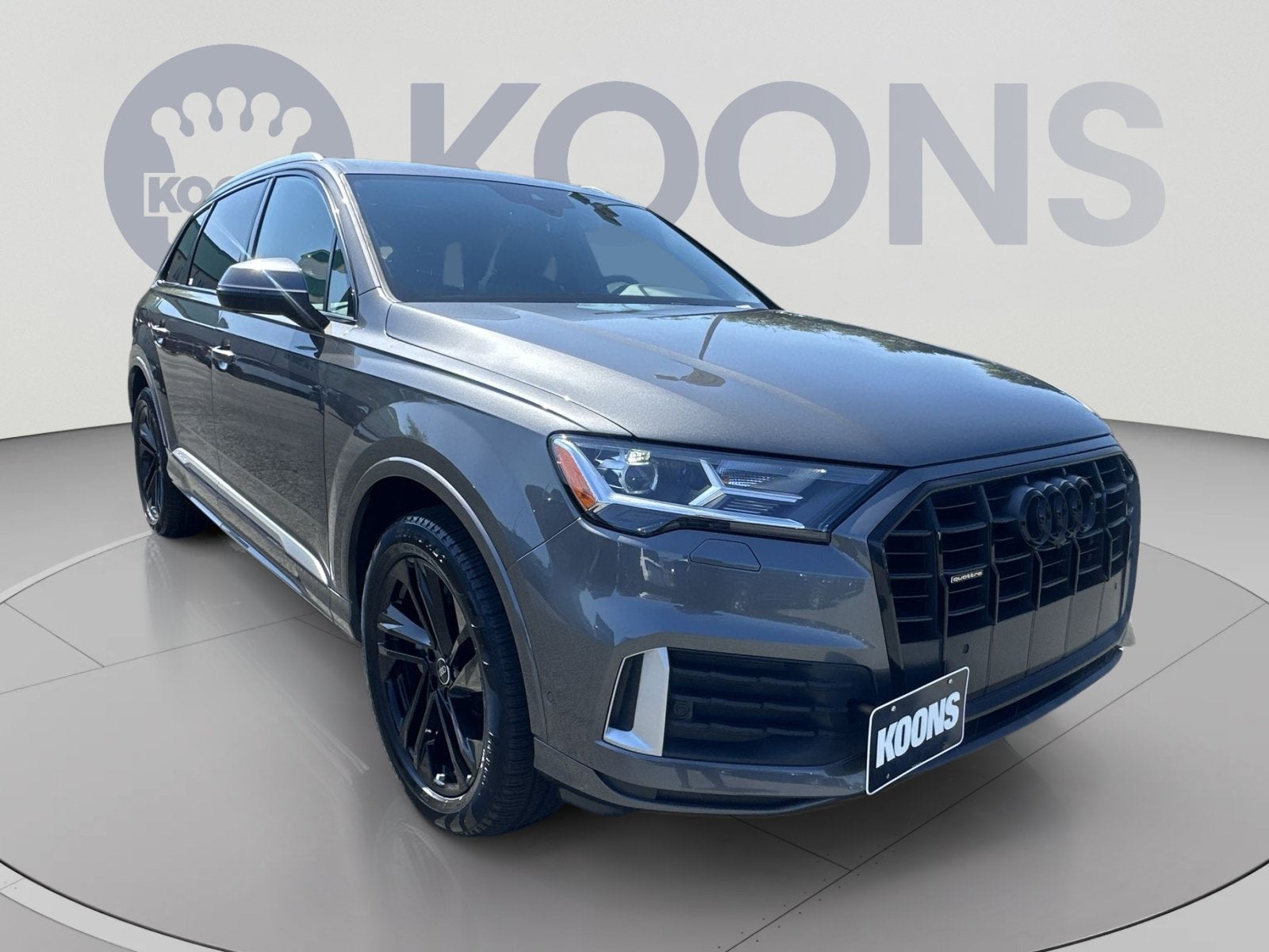 2021 Audi Q7 45 Premium Plus