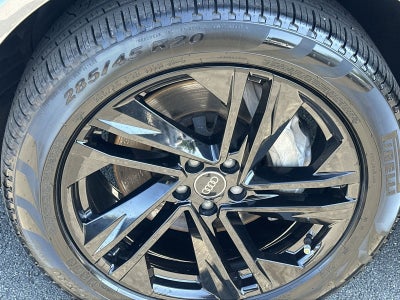 2021 Audi Q7 45 Premium Plus