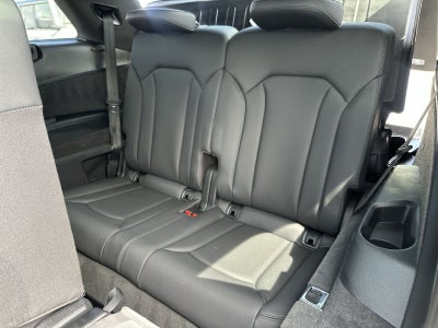 2021 Audi Q7 45 Premium Plus