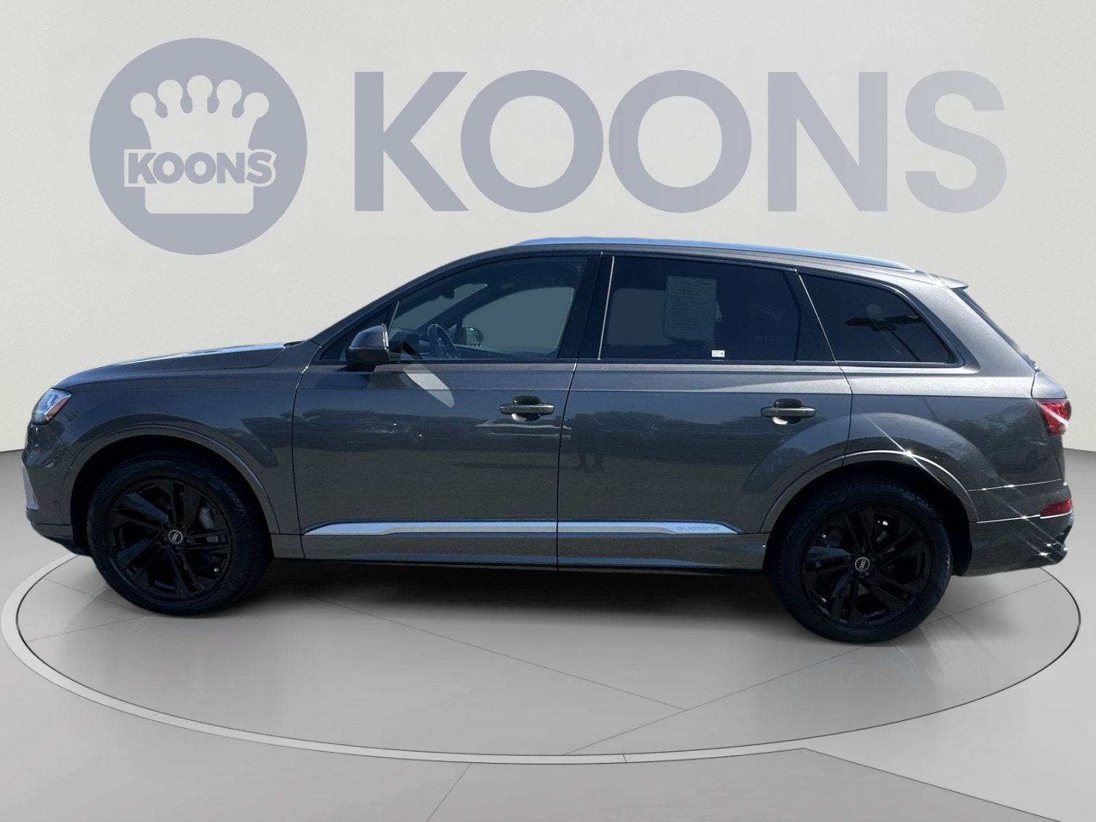 2021 Audi Q7 45 Premium Plus
