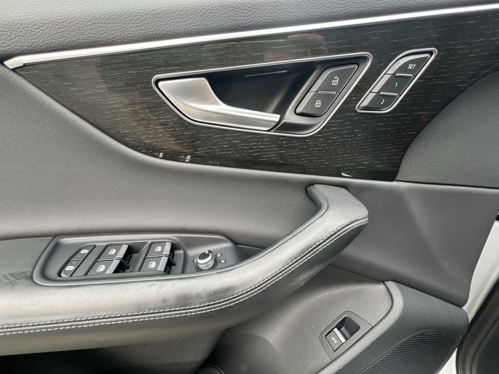 2021 Audi Q7 55 Premium Plus