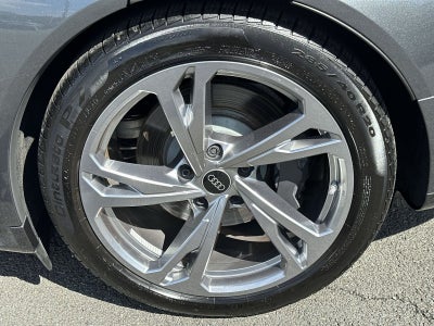 2024 Audi e-tron GT Premium Plus