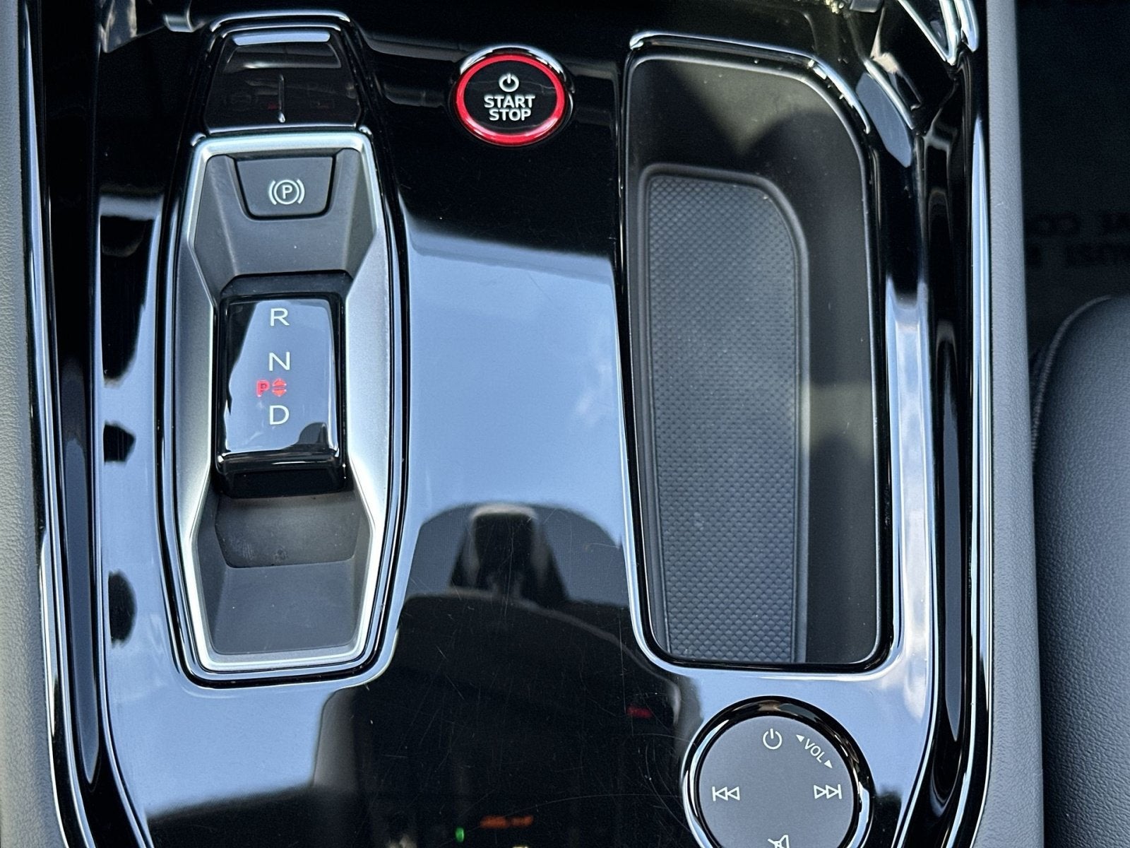 2024 Audi e-tron GT Premium Plus