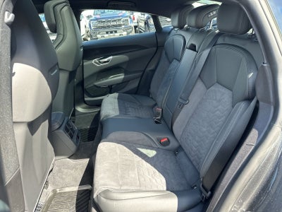 2024 Audi e-tron GT Premium Plus
