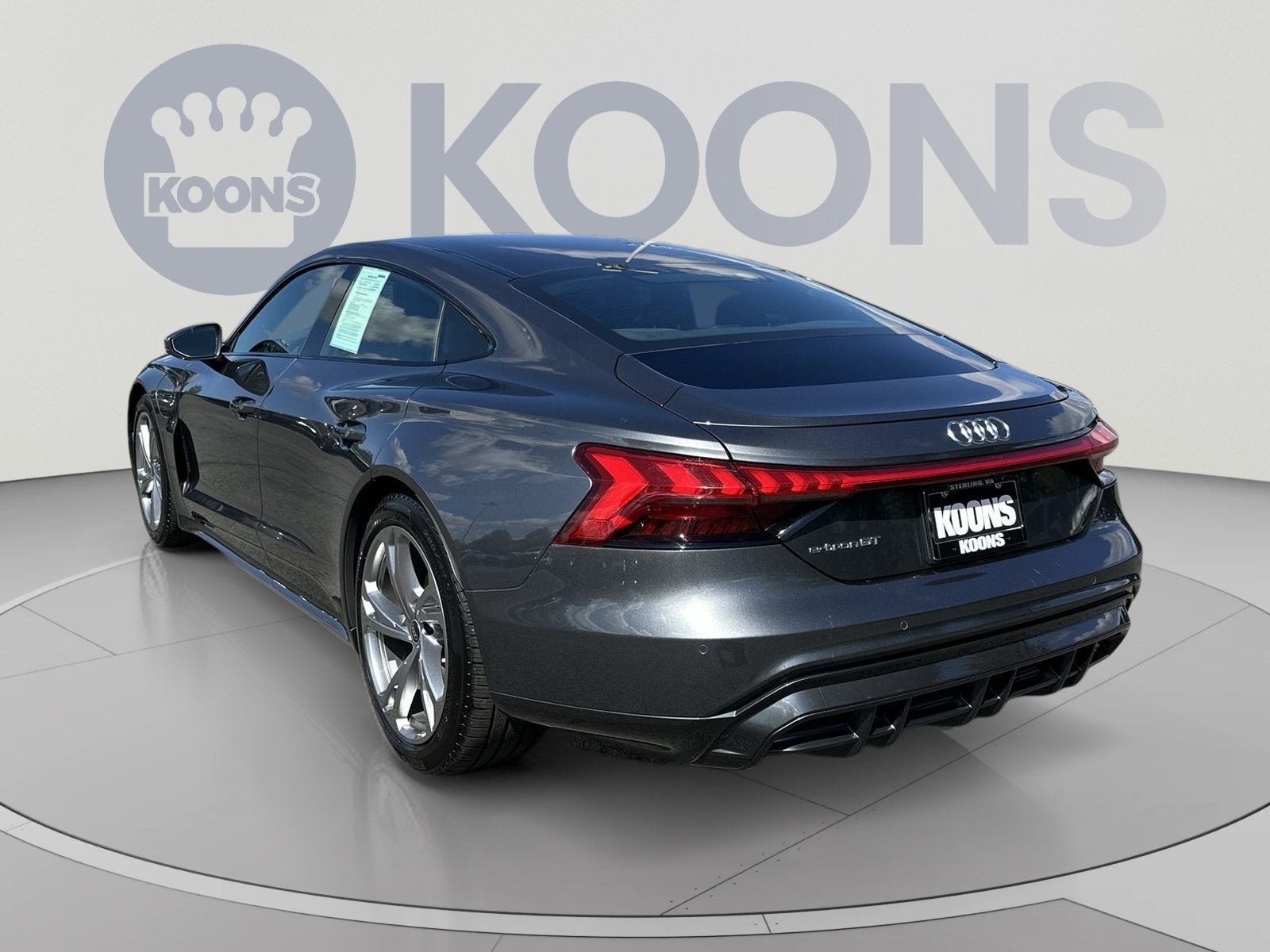 2024 Audi e-tron GT Premium Plus