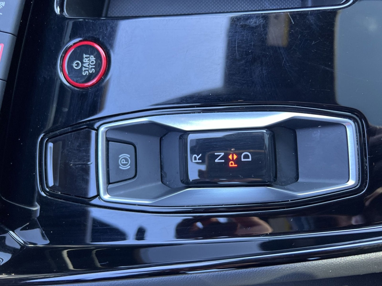 2023 Audi e-tron GT Premium Plus