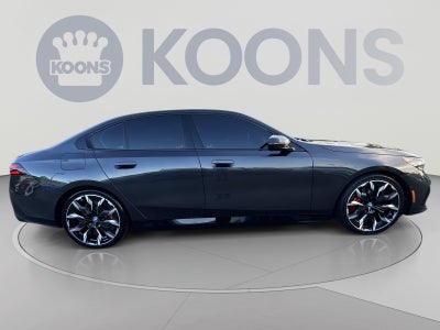 2025 BMW 5 Series 550e xDrive