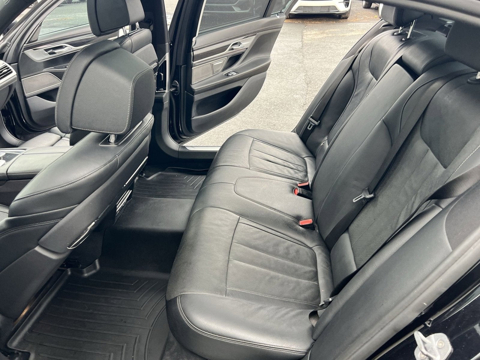 2019 BMW 7 Series 740i xDrive