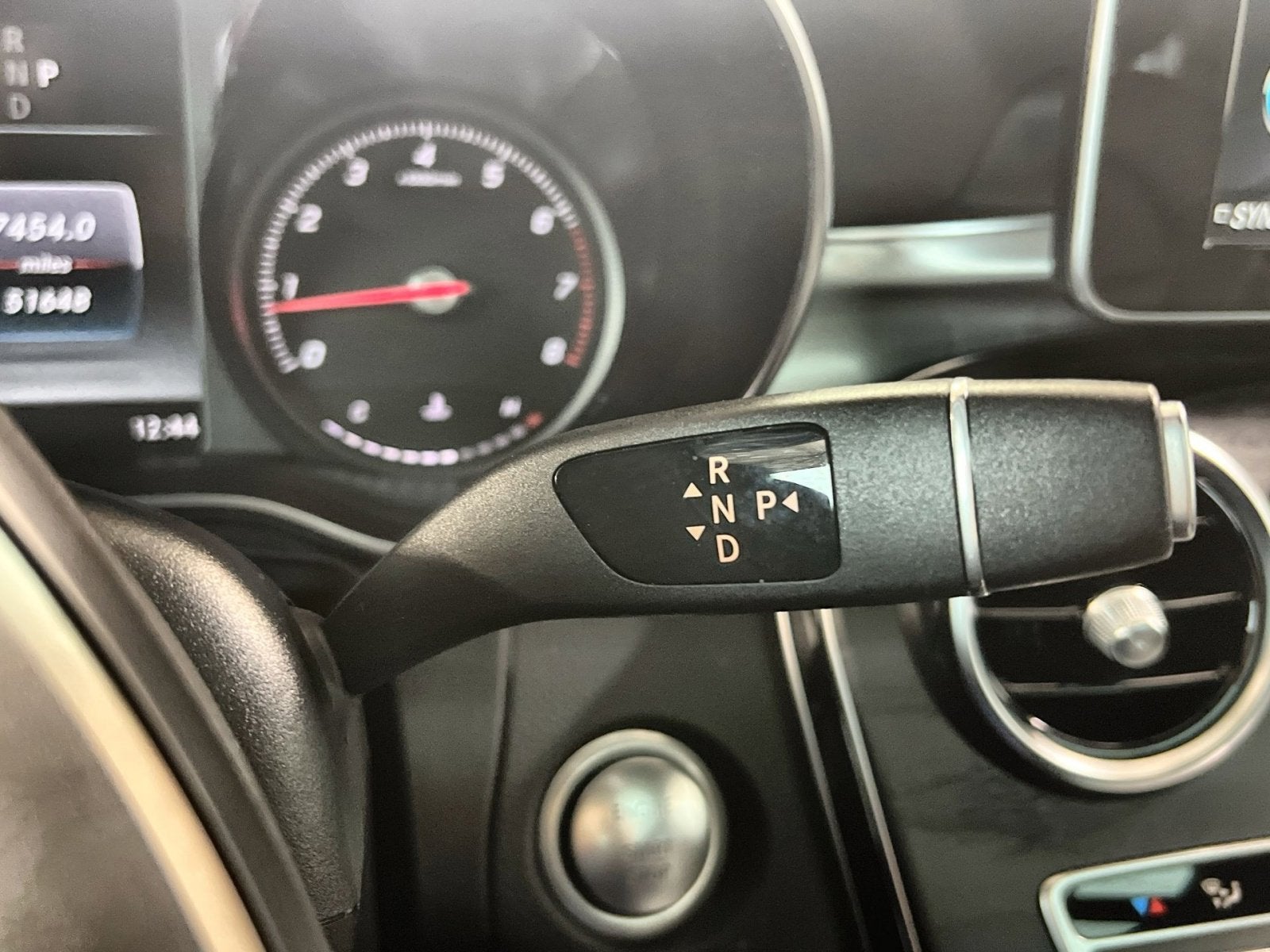 2019 Mercedes-Benz GLC GLC 300