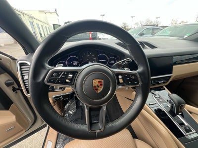 2023 Porsche Cayenne Base