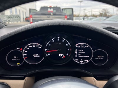 2023 Porsche Cayenne Base