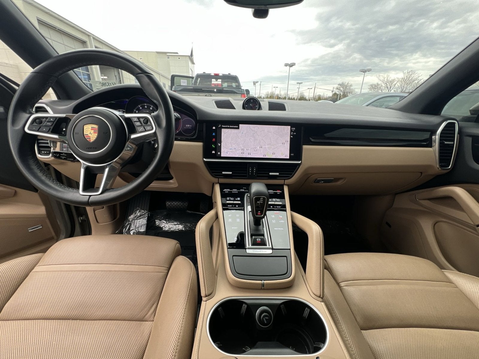 2023 Porsche Cayenne Base